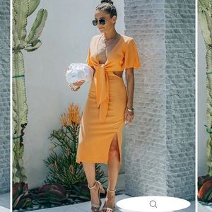 NWOT Vici Orange Plunge Neck Cutout Front Tie Midi Linen Dress Medium